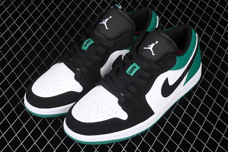 All Categories Air Jordan Jordan Series Basketball Shoes Air Jordan 1 Low New Version Air Jordan 1 Low AJ1 Joe 1 Low Top Leather Black Green Toe 553558-113